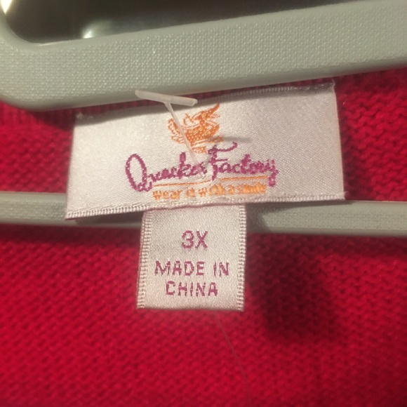 🎄Quacker Factory Vest $30 or $25 w/offer - Picture 4 of 5